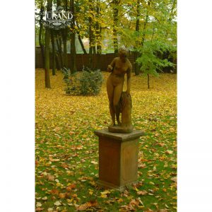 Wenus z jabłkiem mała