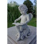 Aniołek z książką